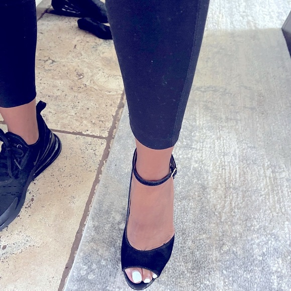 Jessica Simpson wedges - Picture 6 of 7